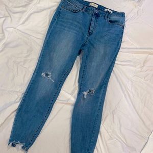 Size 32 Jessica Simpson high rise ankle jeans